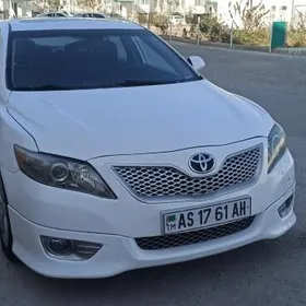 Toyota Camry 2010