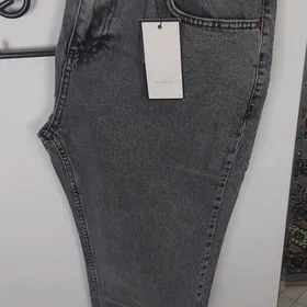 джинсы брюки