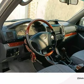 Toyota Land Cruiser Prado 2005
