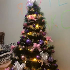 Елка без игрушек