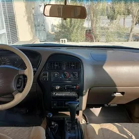 Nissan Pathfinder 1997