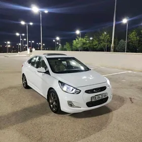 Hyundai Accent 2014