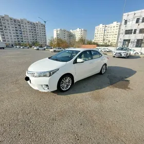 Toyota Corolla 2015