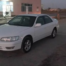 Toyota Camry 2001