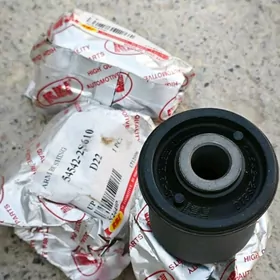 nissan navara сальныйблок