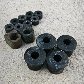 nissan navara втулка