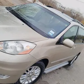 Toyota Sienna 2008