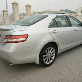Toyota Camry 2011