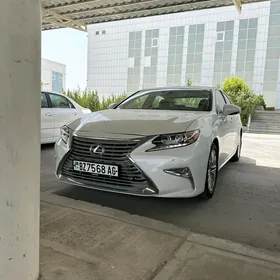 Lexus ES 2017