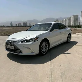Lexus ES 350 2019