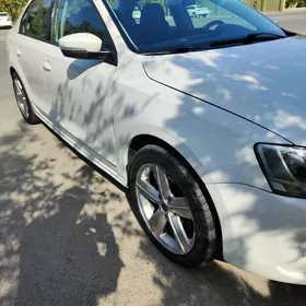 Volkswagen Jetta 2010