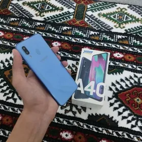 Samsung A40 4/64Gb