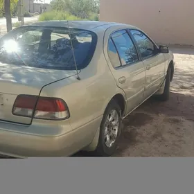 Nissan Maxima 2002