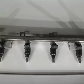 BMW INJEKTOR forsunki komplekt