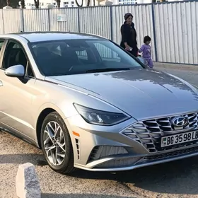 Hyundai Sonata 2020