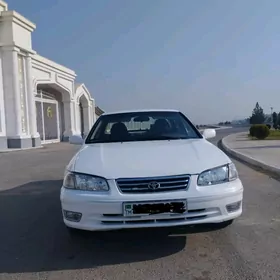 Toyota Camry 1997