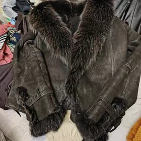 Короткая дублёнка