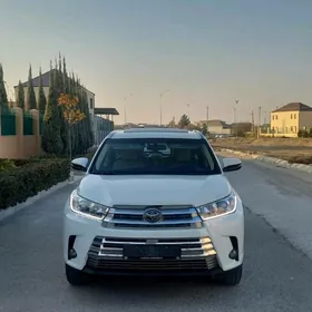 Toyota Highlander 2015