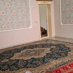 Buzmeyin Mansarda krug