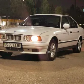 BMW 525 1990