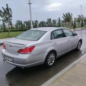 Toyota Avalon 2005