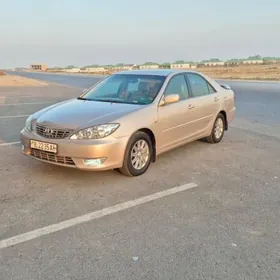 Toyota Camry 2004