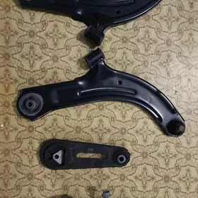 Nissan Versa ryçag komplekt