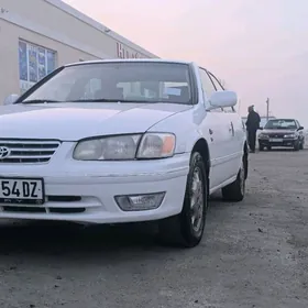 Toyota Camry 2001