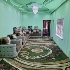 Ýaşlyk şäherçe satlyk jaý