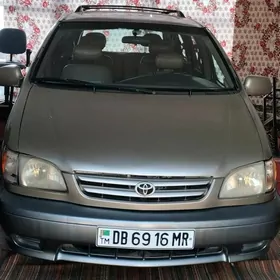 Toyota Sienna 2001