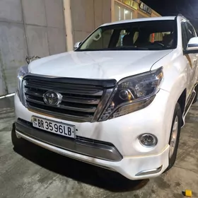 Toyota Land Cruiser Prado 2011