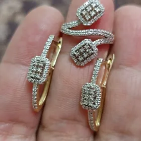 Gyzyl yerewan komplekt