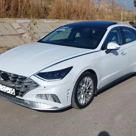 Hyundai Sonata 2021