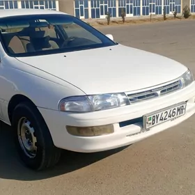 Toyota Carina 1992