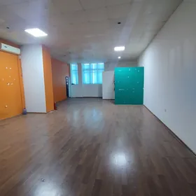 аренда помещения с Юр адрес.