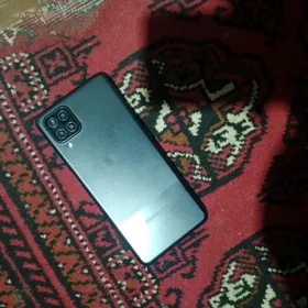 Samsung A12
