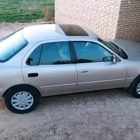 Toyota Camry 1994