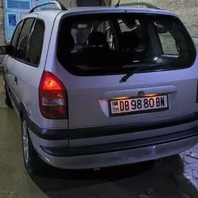 Opel Zafira 2001
