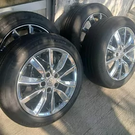 Taýota 17lik Disga Teker