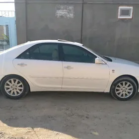 Toyota Camry 2003