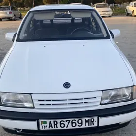 Opel Vectra 1989