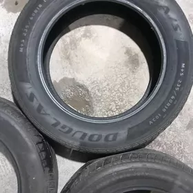teker 235/60R18
