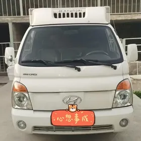Hyundai H100 2008