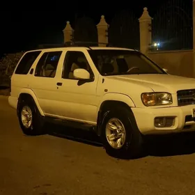 Nissan Pathfinder 2003