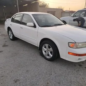 Nissan Maxima 1999