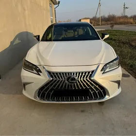 Lexus ES 350 2019