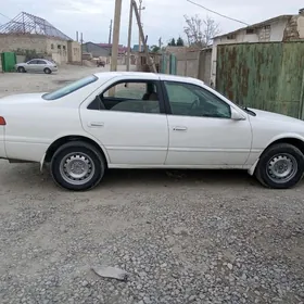 Toyota Camry 1999