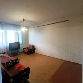 Satlyk 2kom 3etaj 1-mikr.