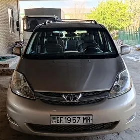 Toyota Sienna 2006