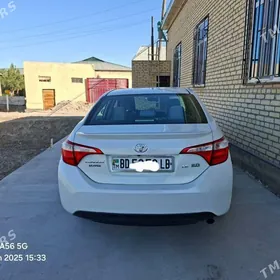 Toyota Corolla 2015